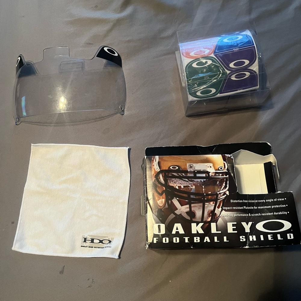 Oakley football visor shield